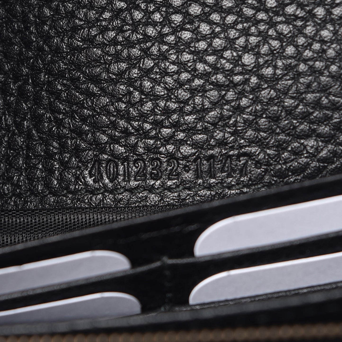 Calfskin GG Marmont Chain Wallet Black