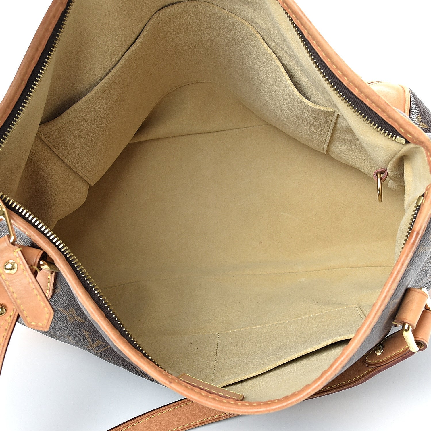 Louis Vuitton Monogram Estrela MM 4 of 14