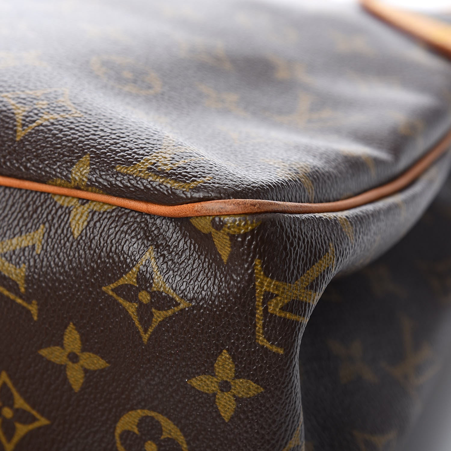 Louis Vuitton Monogram Batignolles Horizontal 11 of 14