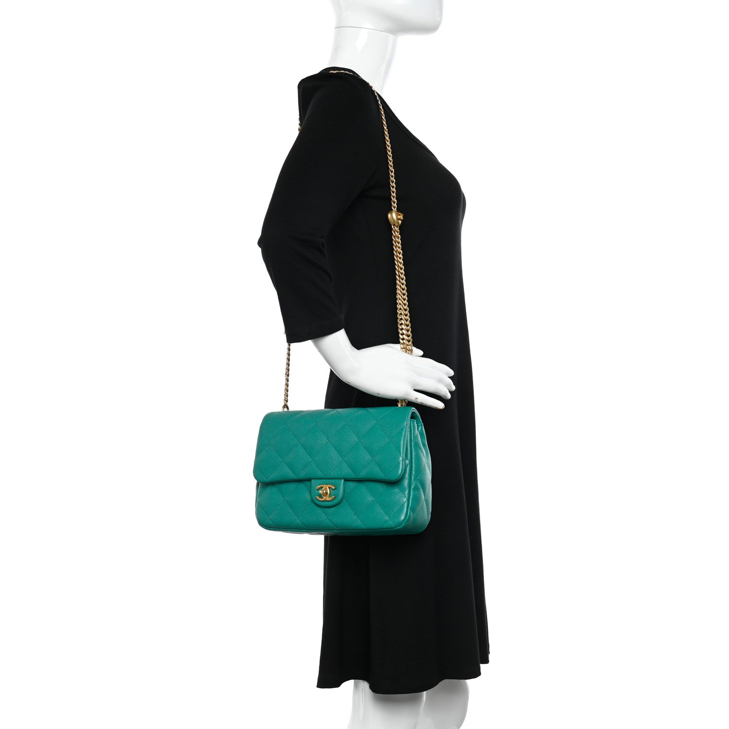 Chanel Caviar Quilted Sweetheart Flap Green 2 of 10