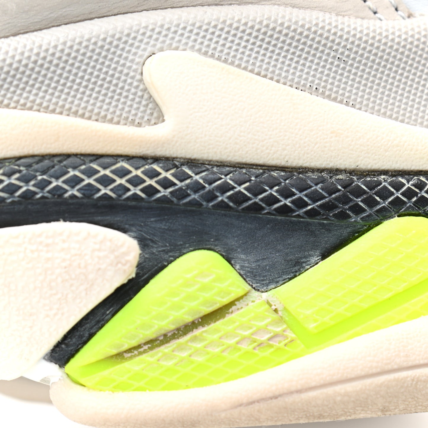 Mesh Nubuck Mens Triple S Sneakers 43 Gris Clair