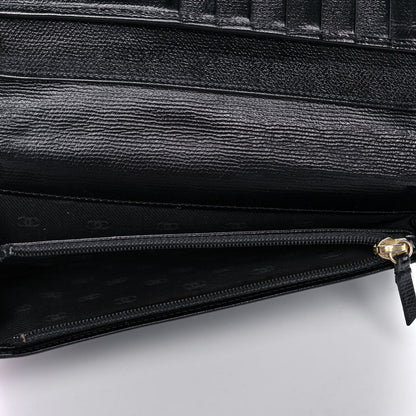 Chanel Grained Calfskin CC Button Yen Wallet Black 6 of 11