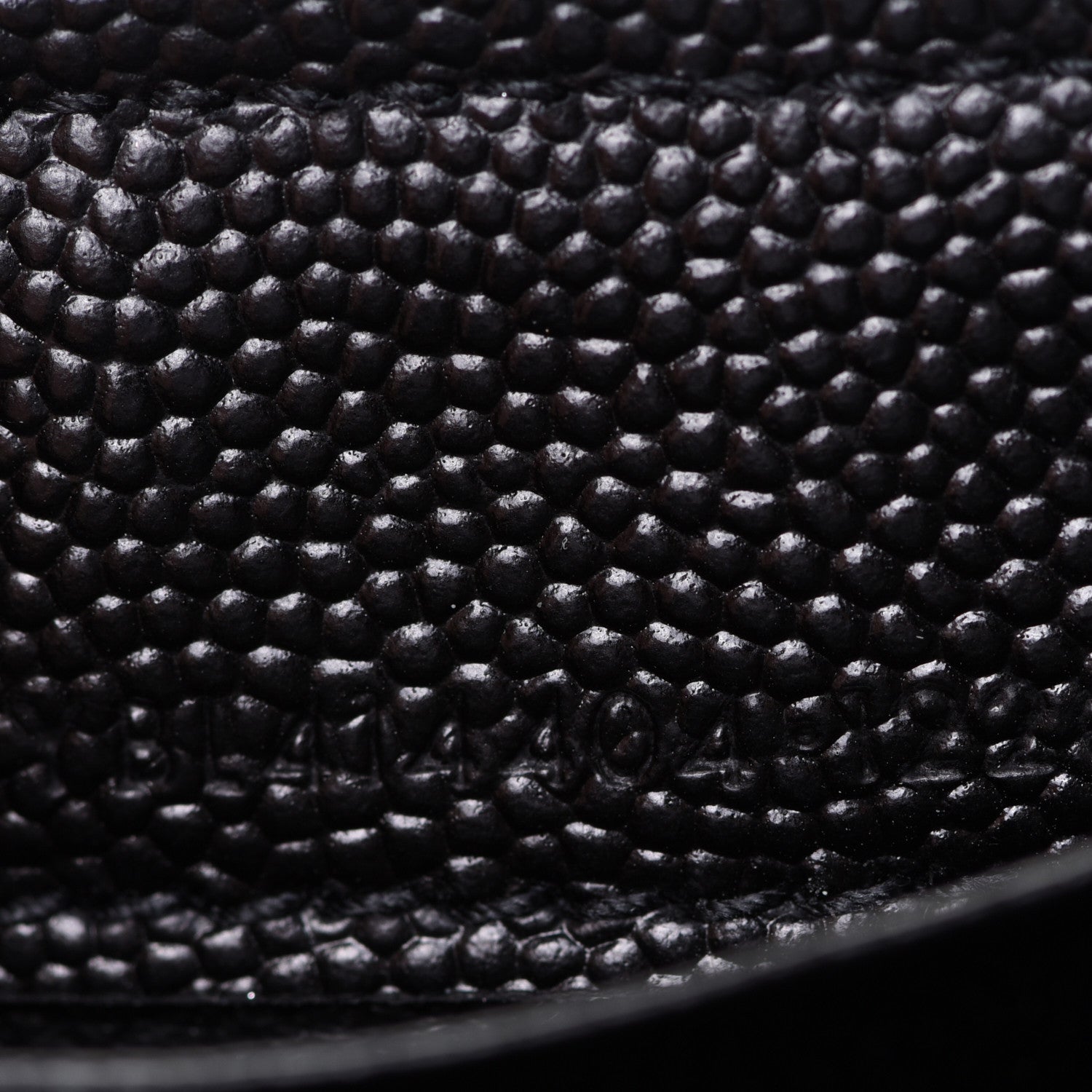 Saint Laurent Grain De Poudre Matelasse Chevron Small Monogram Envelope Wallet Black 7 of 8