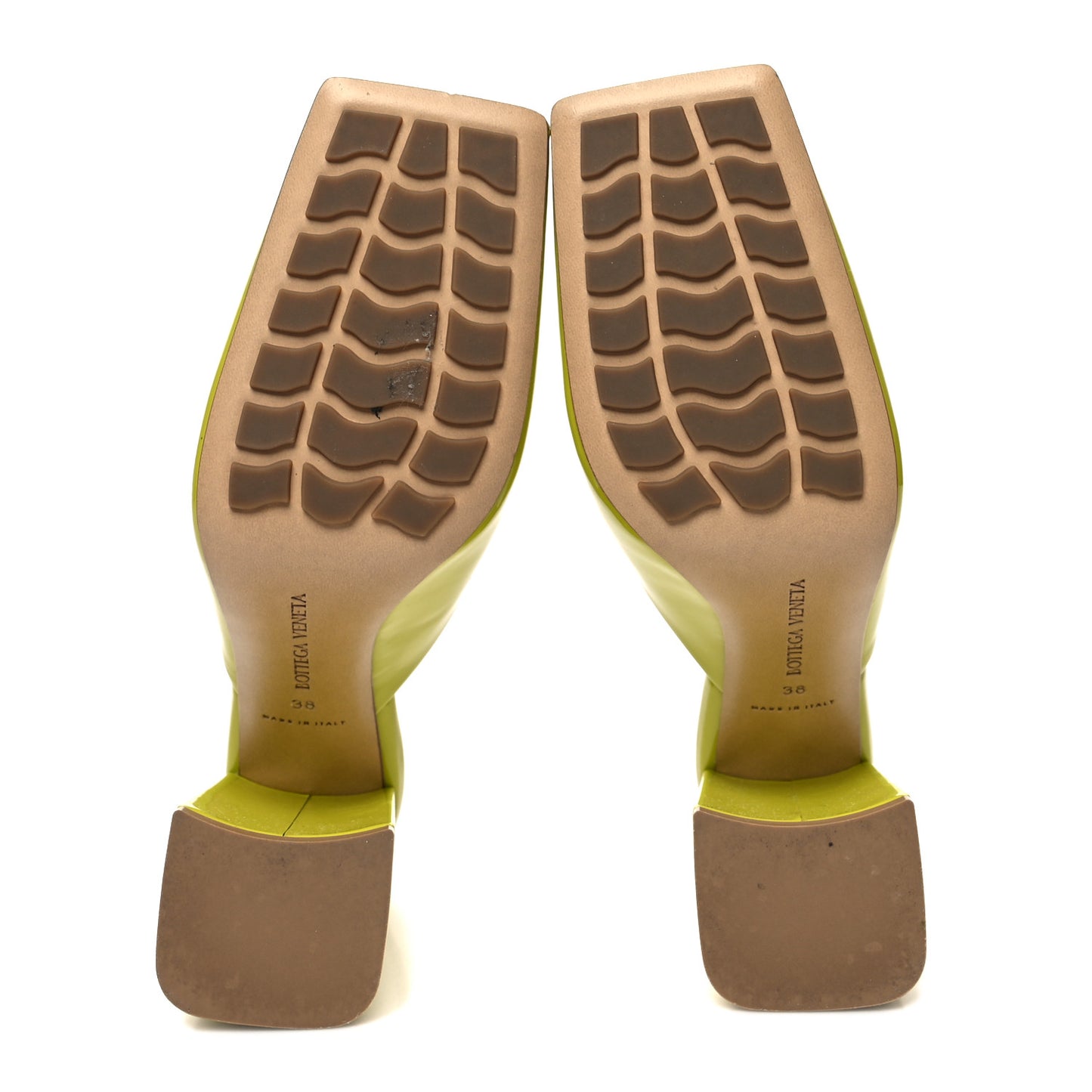 Supergloss Patent Tower 90mm Mule Pumps 38 Kiwi