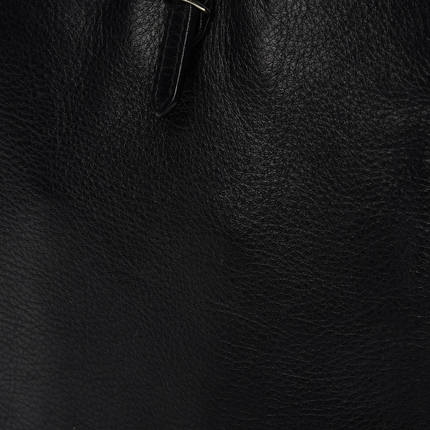 Veau Papier Tote Black