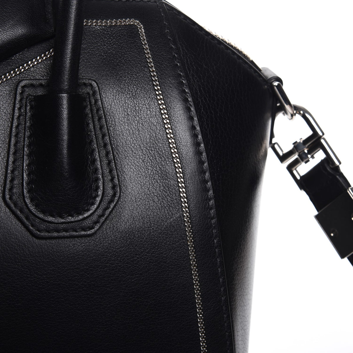 Buffed Calfskin Small Chain Antigona Black