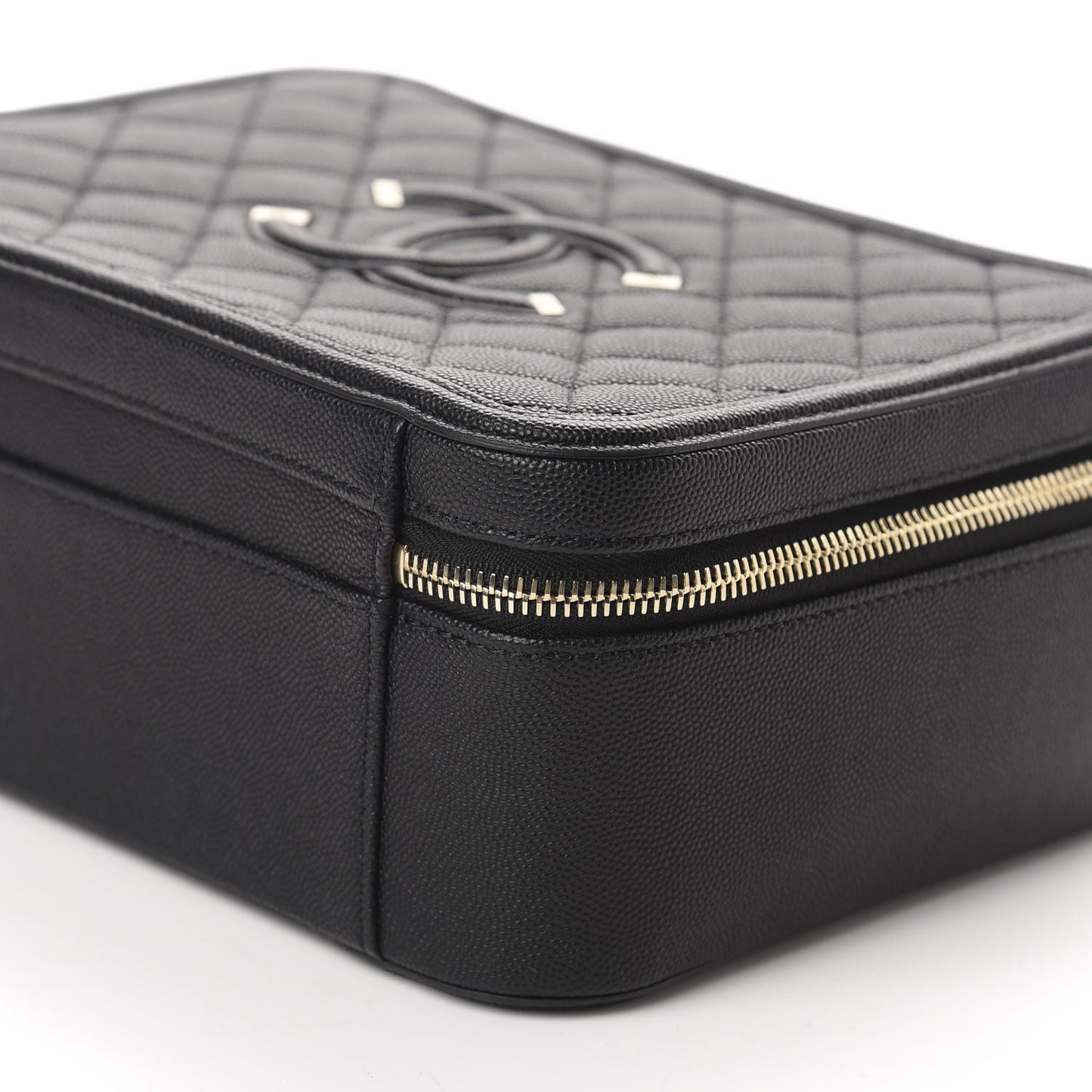 Caviar Quilted Large CC Filigree Vanity Case Black