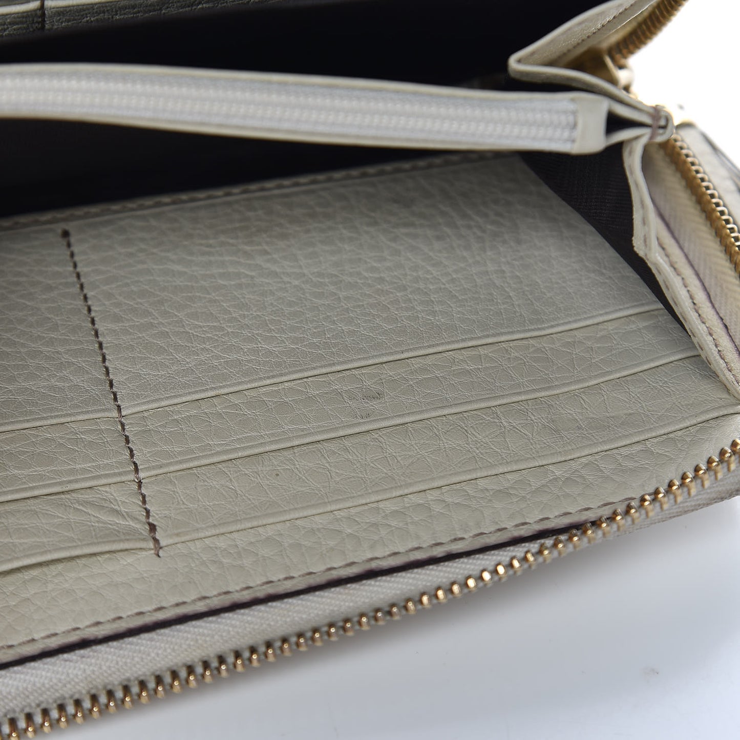 Pebbled Calfskin Soho Zip Around Wallet Off White
