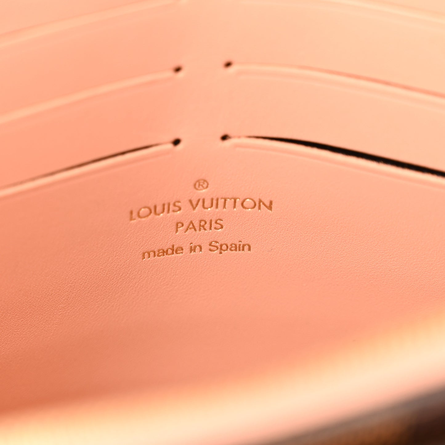 Damier Ebene Vavin Chain Wallet Creme