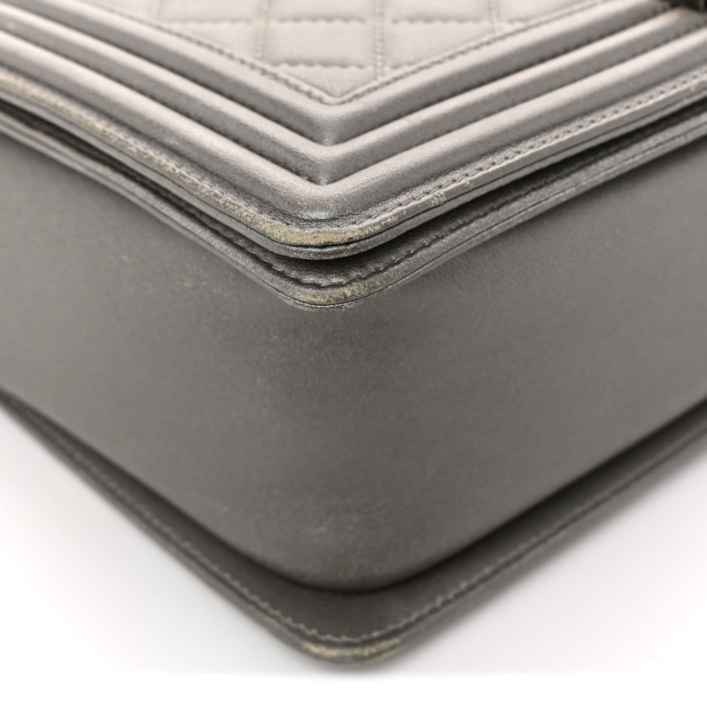 Metallic Lambskin Stingray Quilted Medium Boy Flap Silver