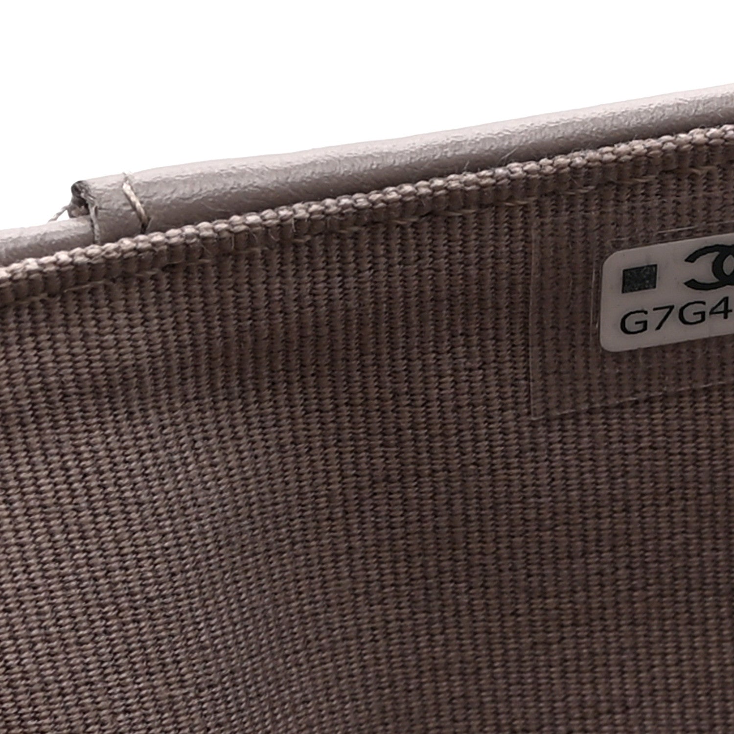 Chanel Caviar Quilted Passport Holder Grey 8 of 12