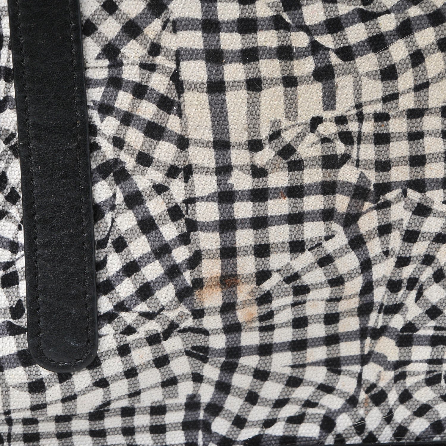 MCM Visetos Large Liz Reversible Shopper Tote Black 25 of 33