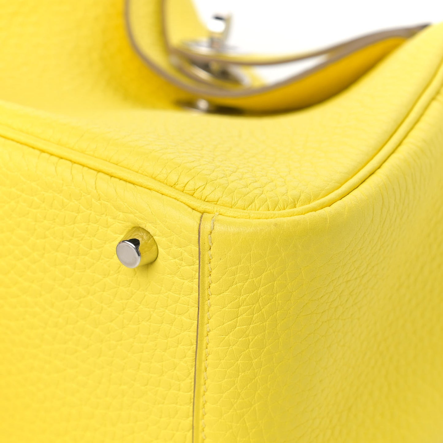 Taurillon Clemence Mini Lindy 20 Lime