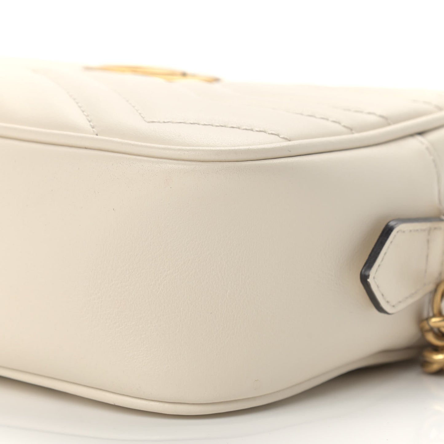 Calfskin Matelasse Mini GG Marmont Chain Shoulder Bag White