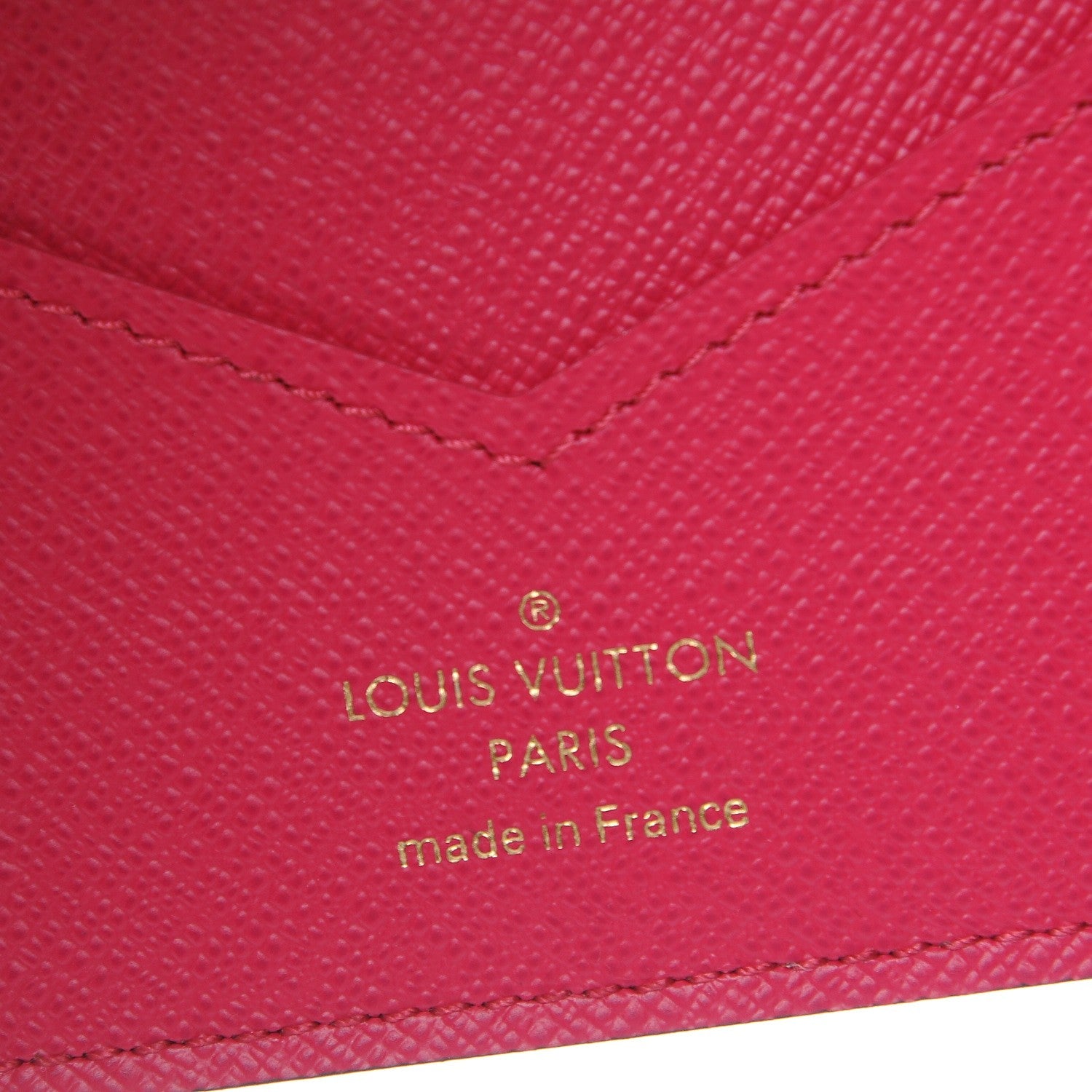 Louis Vuitton Monogram 2017 Christmas Animation Passport Cover 6 of 8