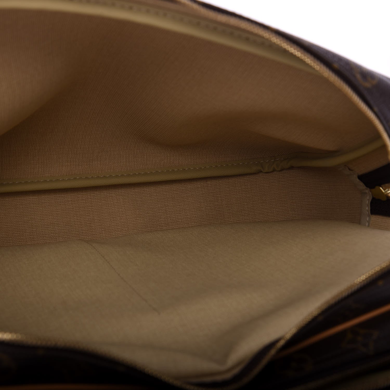 Louis Vuitton Monogram Reporter GM 5 of 14