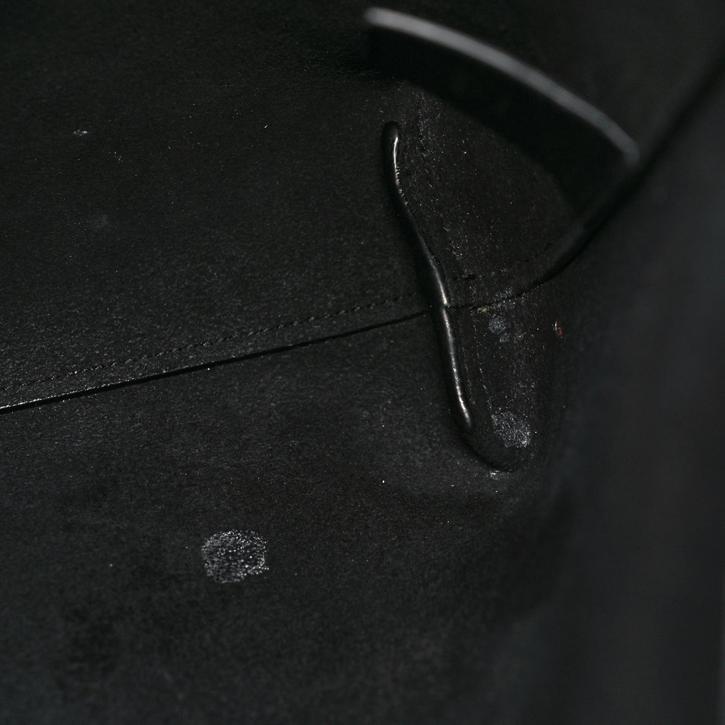 Calfskin Medium Shopping Tote Black