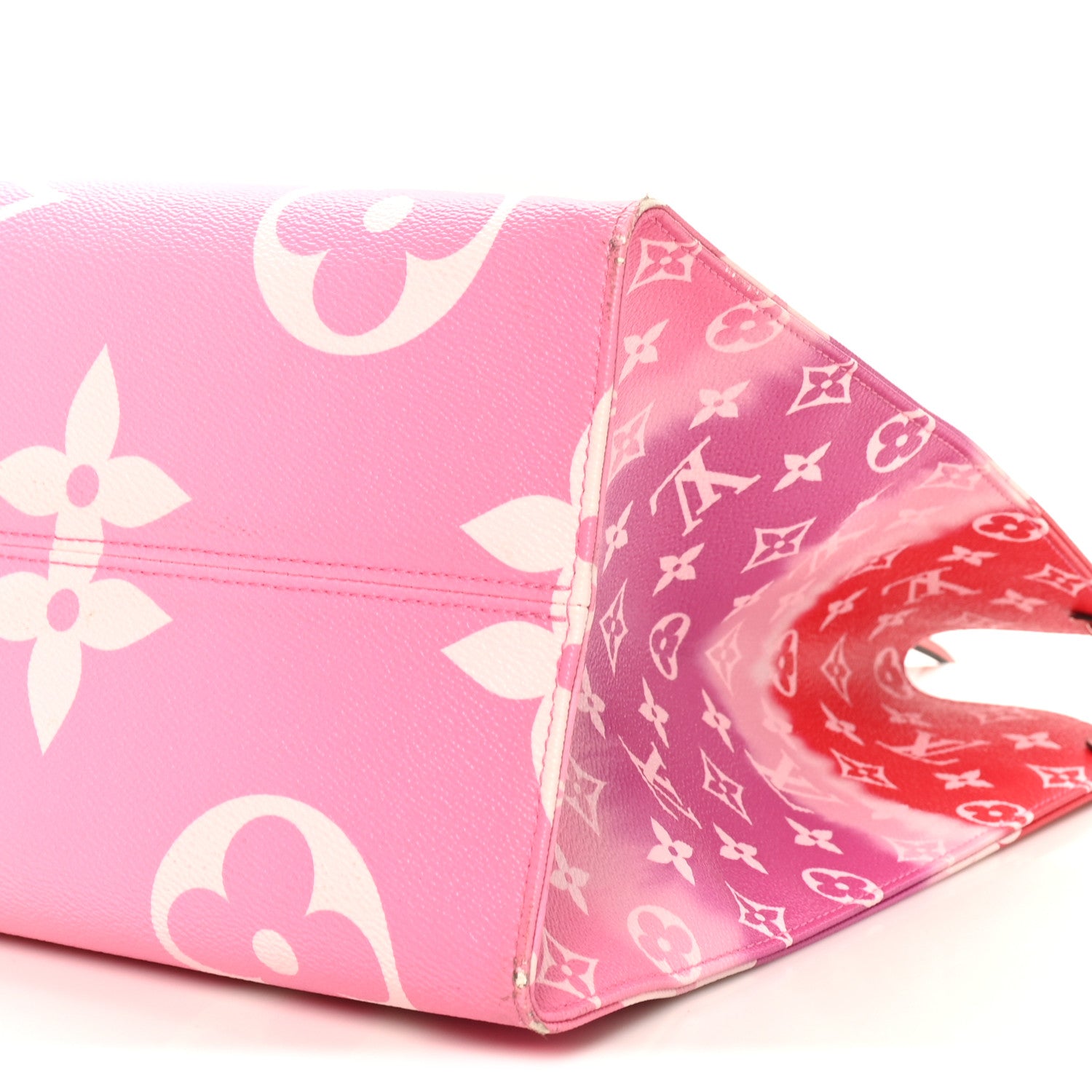 Louis Vuitton Monogram Escale Onthego GM Rouge 9 of 10