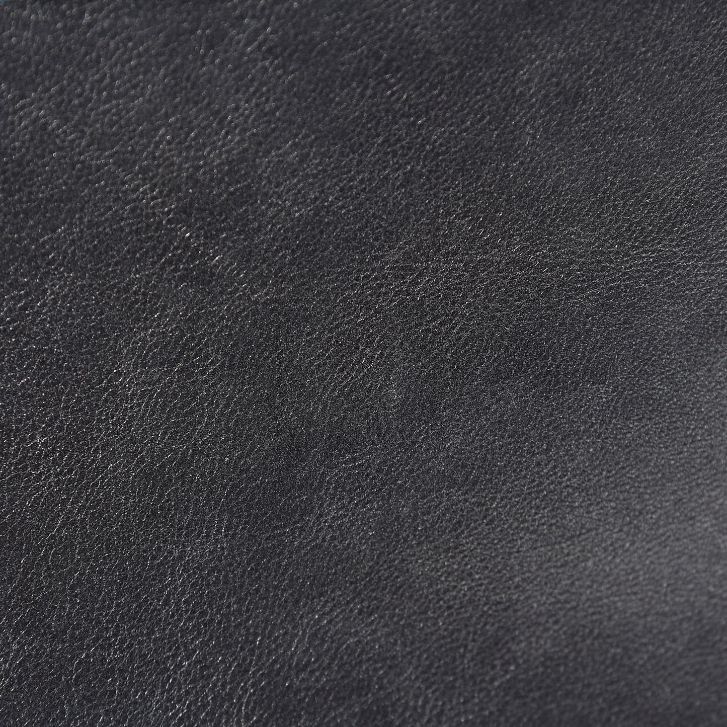 Pearl Calfskin New Medium Boy Flap Dark Grey