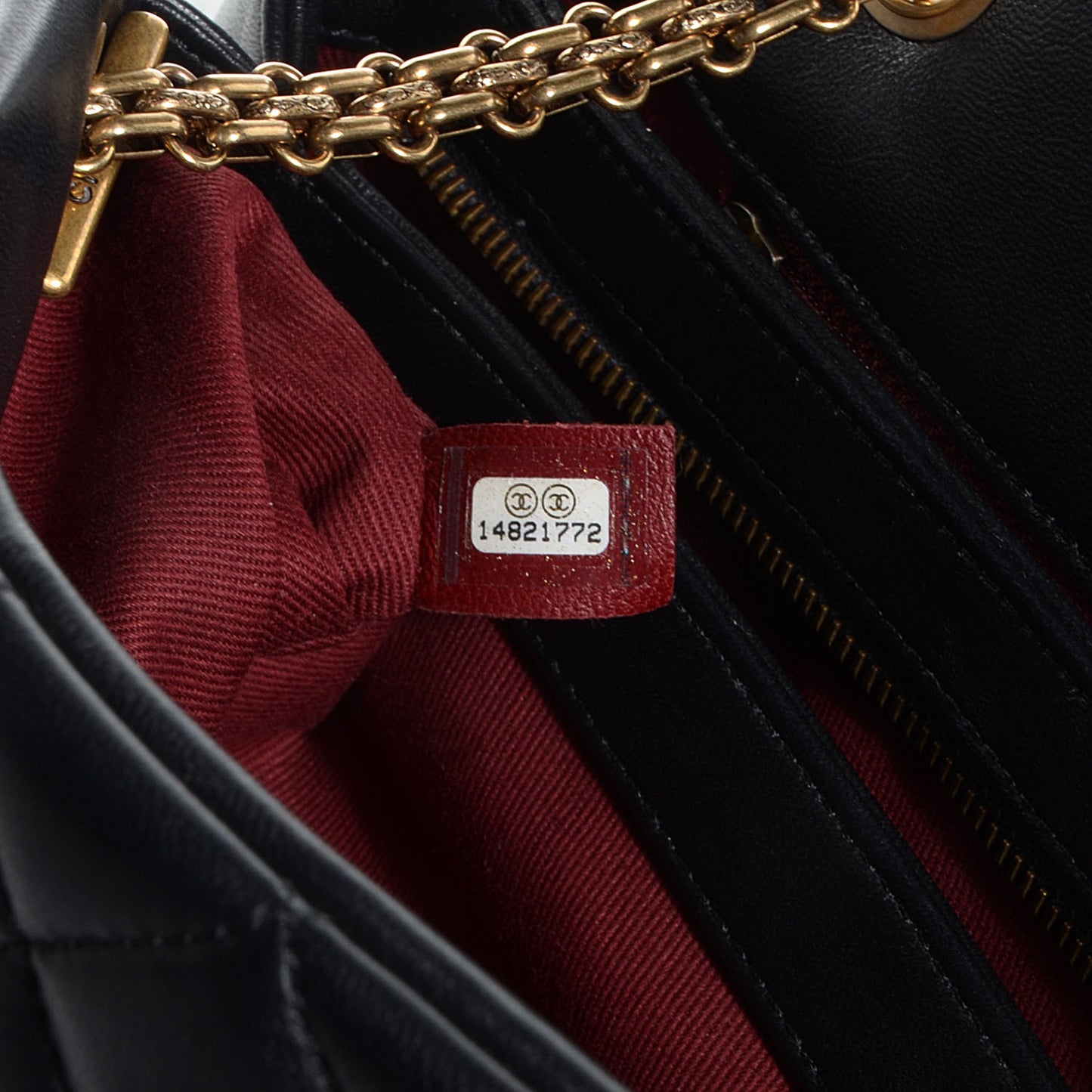 Lambskin Quilted Medium Just Mademoiselle Black