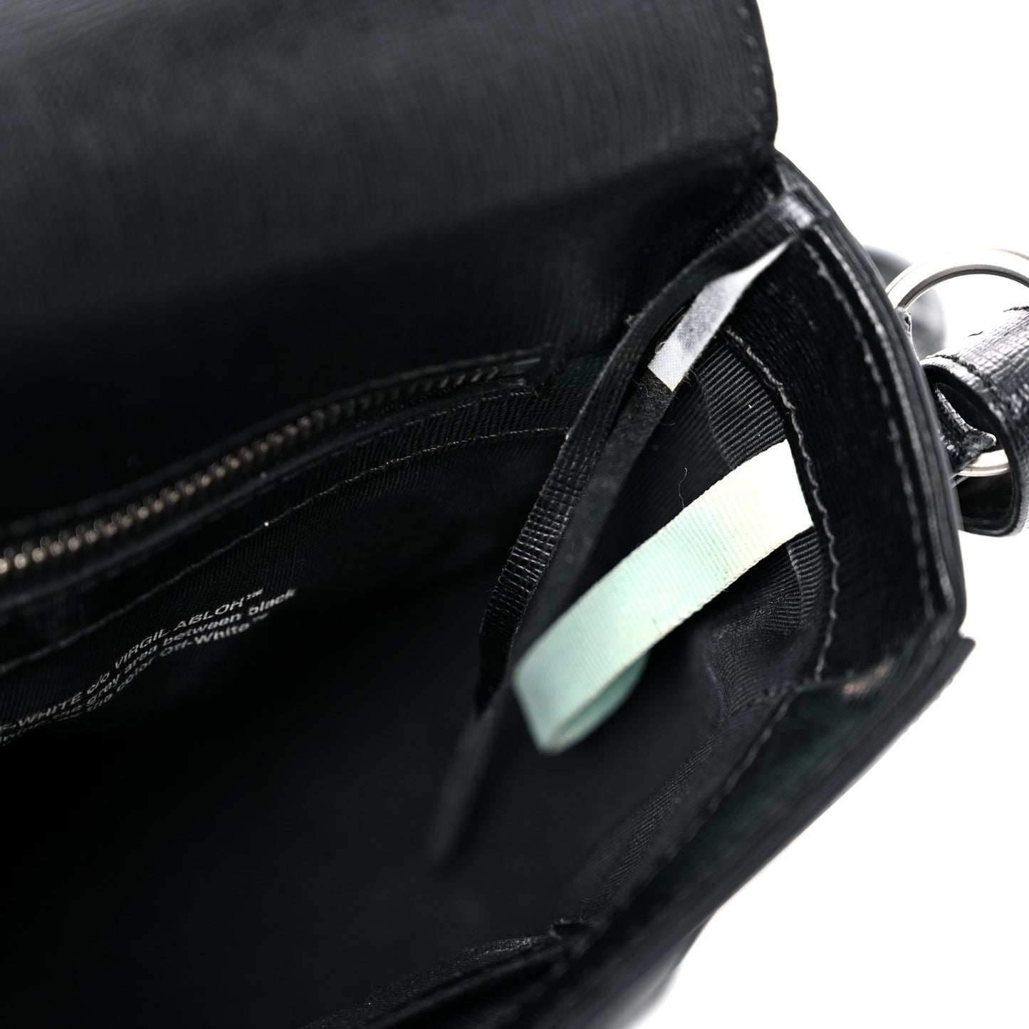 Saffiano For Display Only Binder Clip Shoulder Bag Black