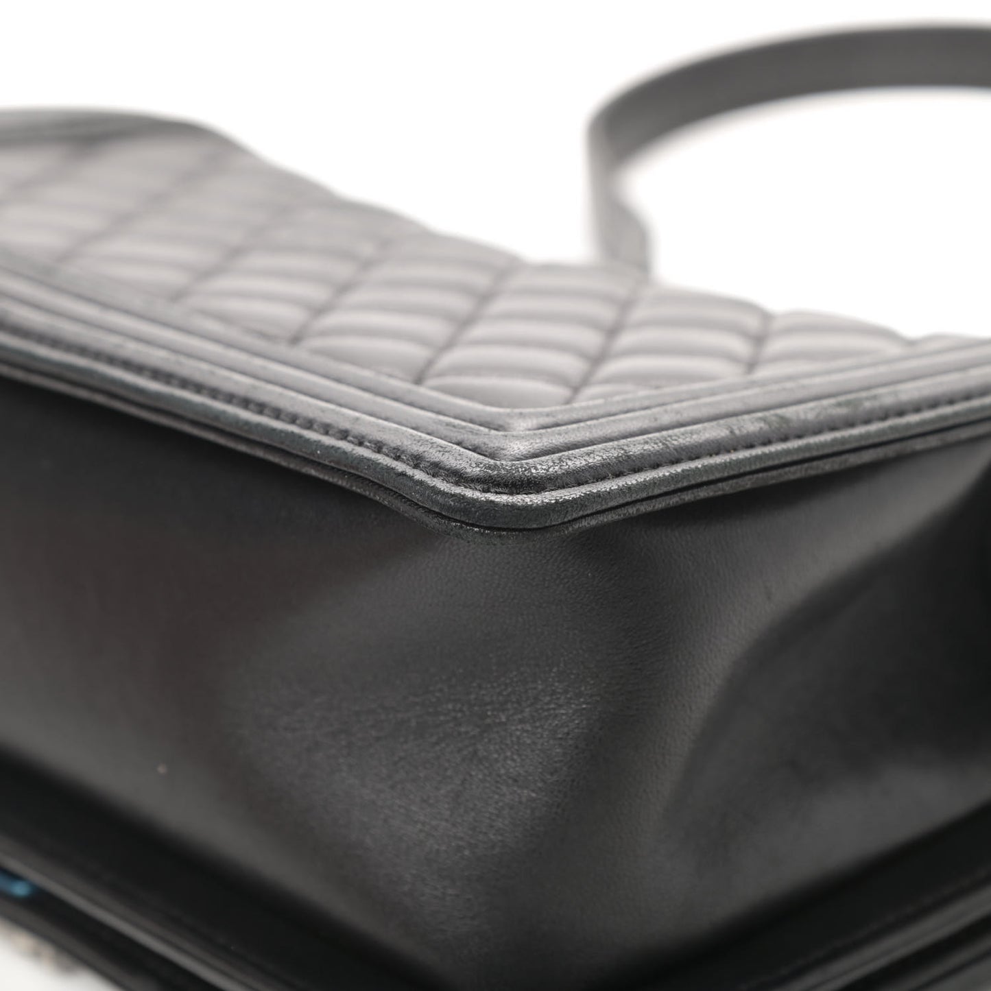 Lambskin Quilted Medium Boy Flap Black