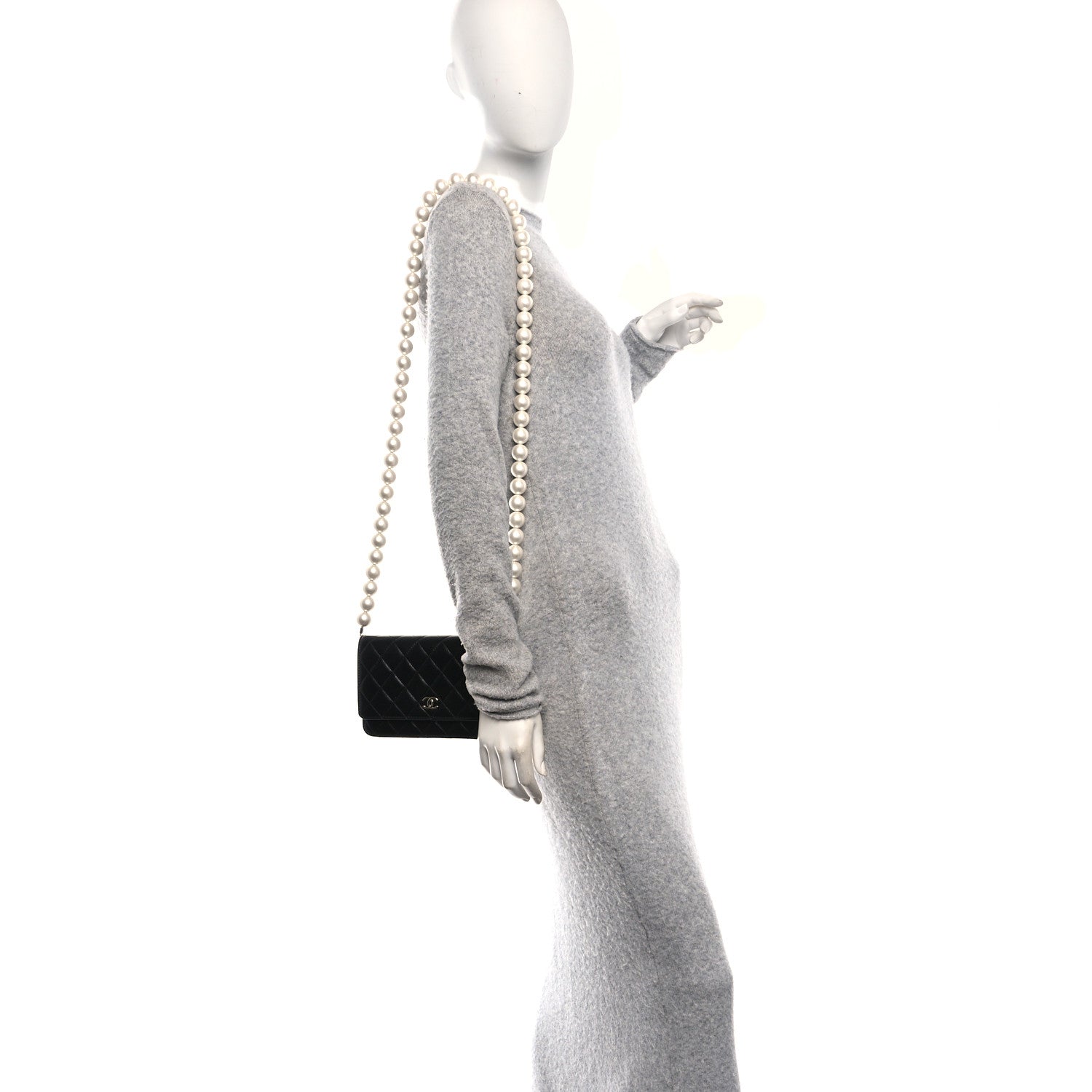Chanel Calfskin Quilted Maxi Pearl Wallet On Chain WOC Black 2 of 12