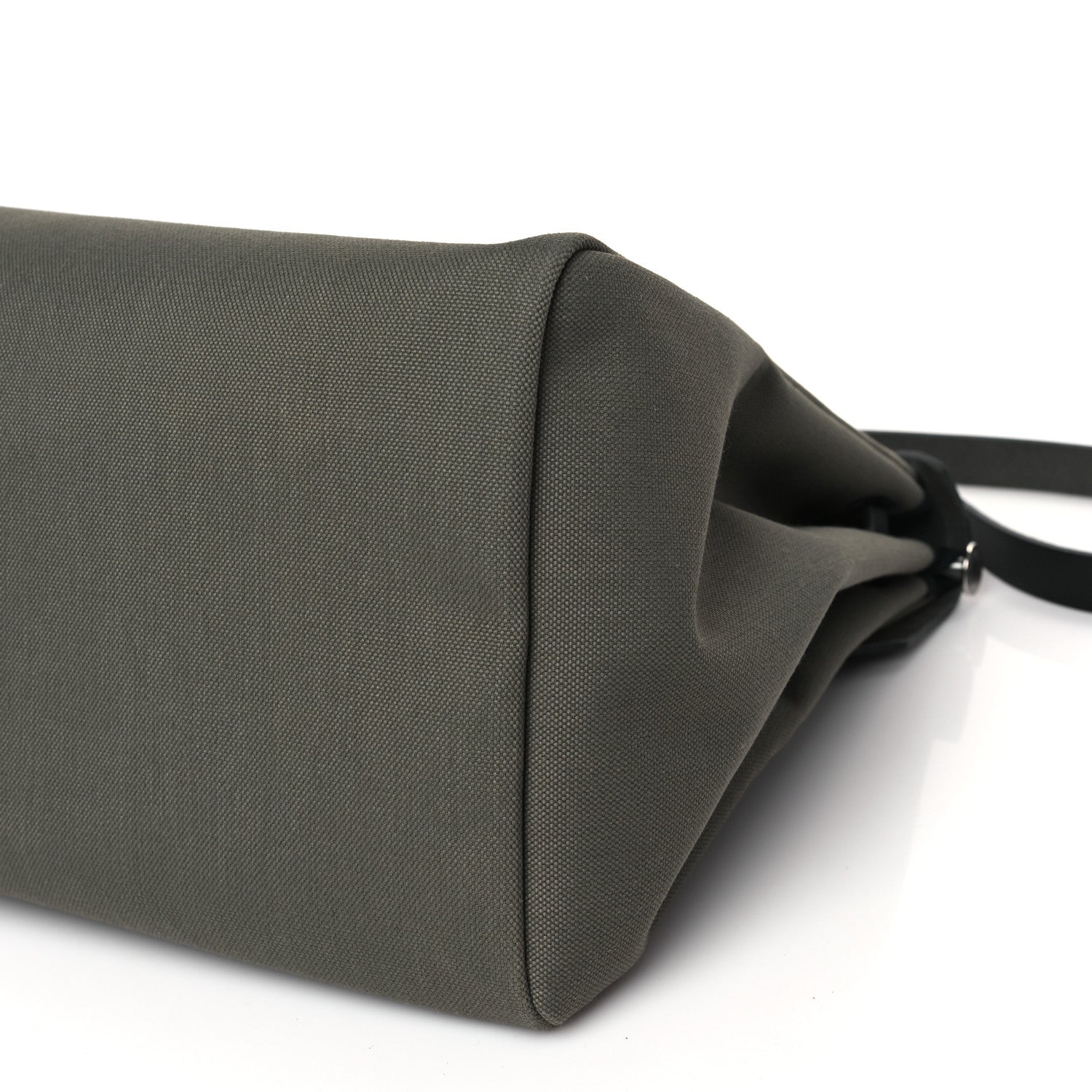 Hermes Criss Viking Vache Hunter Herbag Cabin Zip Retourne 50 Vert De Gris Black 10 of 10