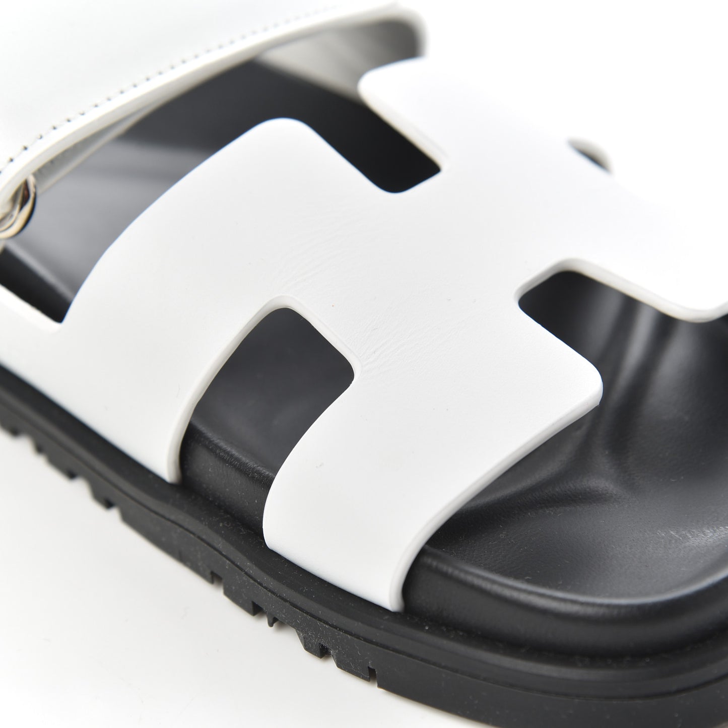Calfskin Womens Chypre Sandals 37 White