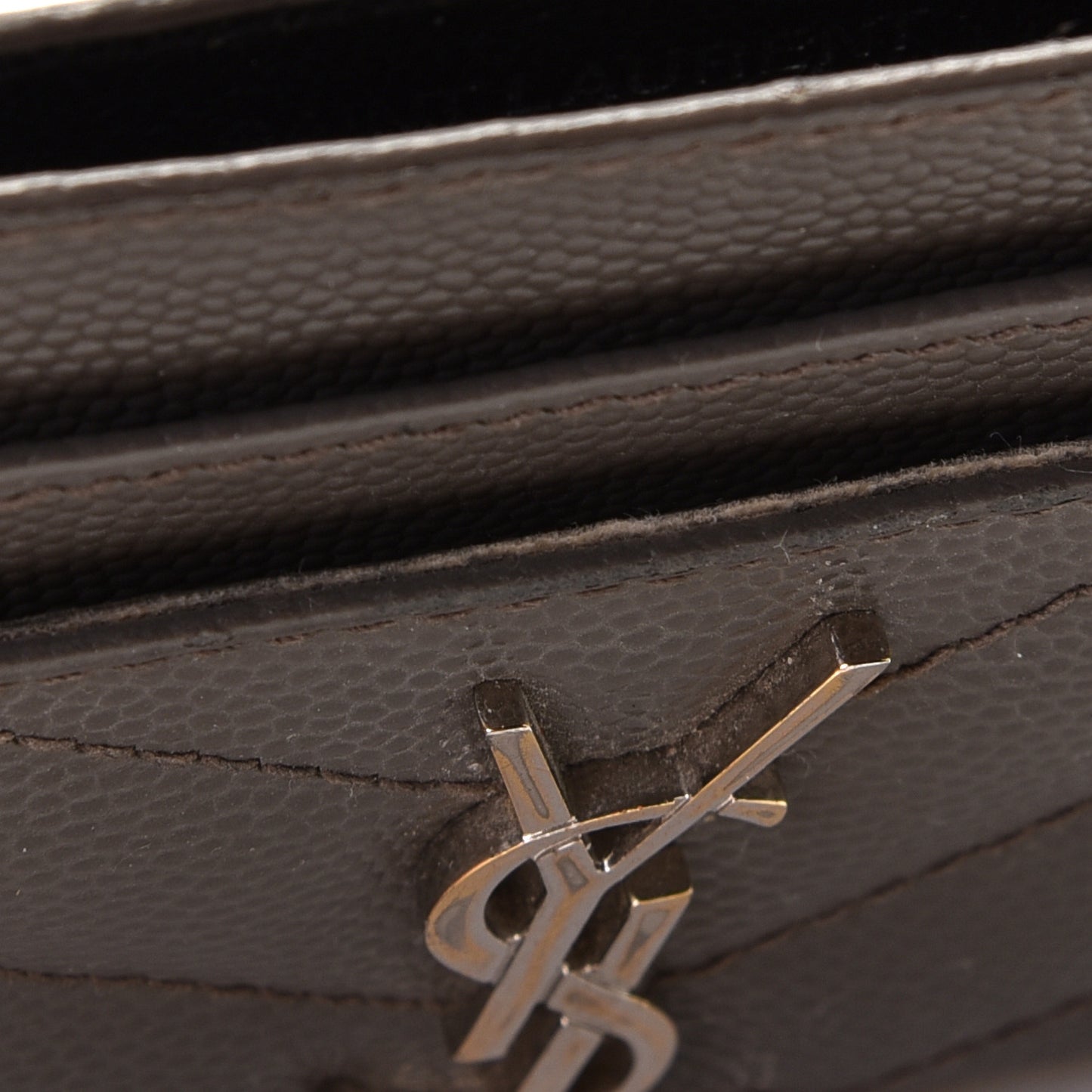 Grain De Poudre Matelasse Chevron Monogram Credit Card Case Coal