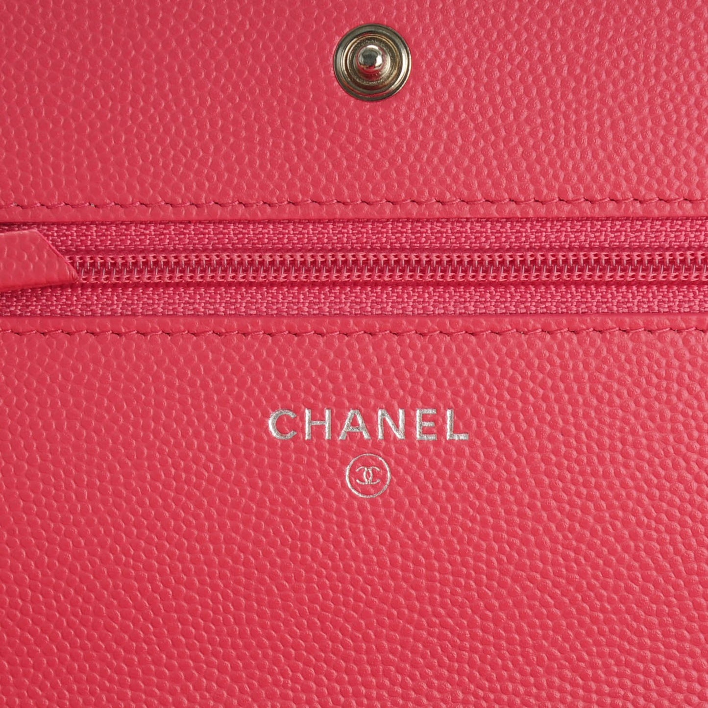 Caviar Chevron Wallet On Chain WOC Pink