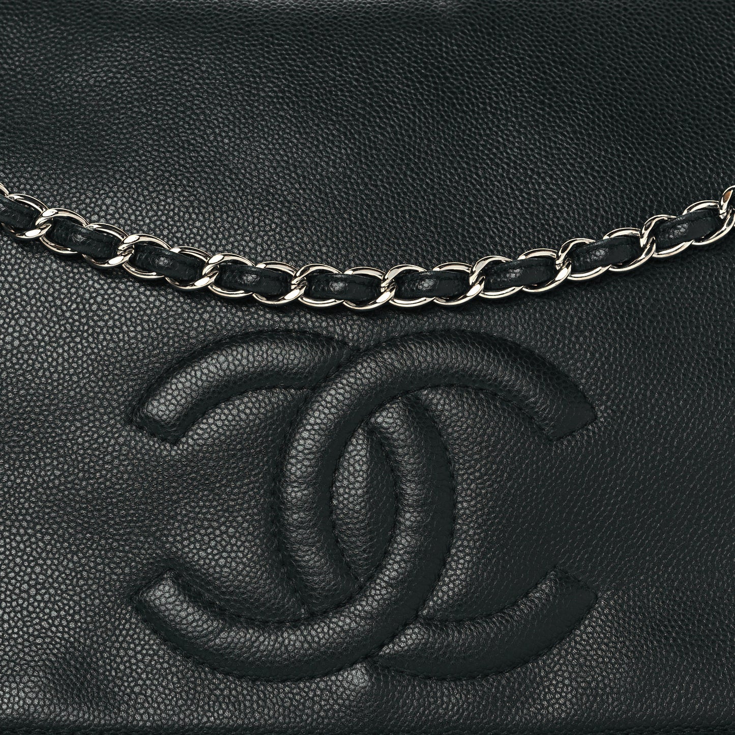 Caviar Timeless CC Accordion Flap Black