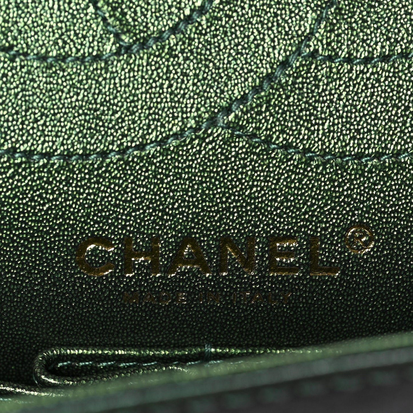 Metallic Aged Calfskin Quilted 2.55 Reissue 225 Green