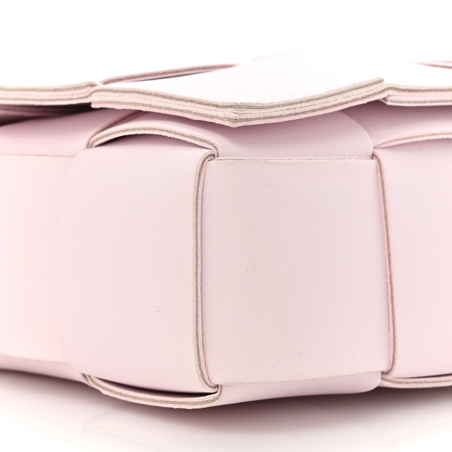 Lambskin Maxi Intrecciato Cassette Crossbody Bag Bliss Washed
