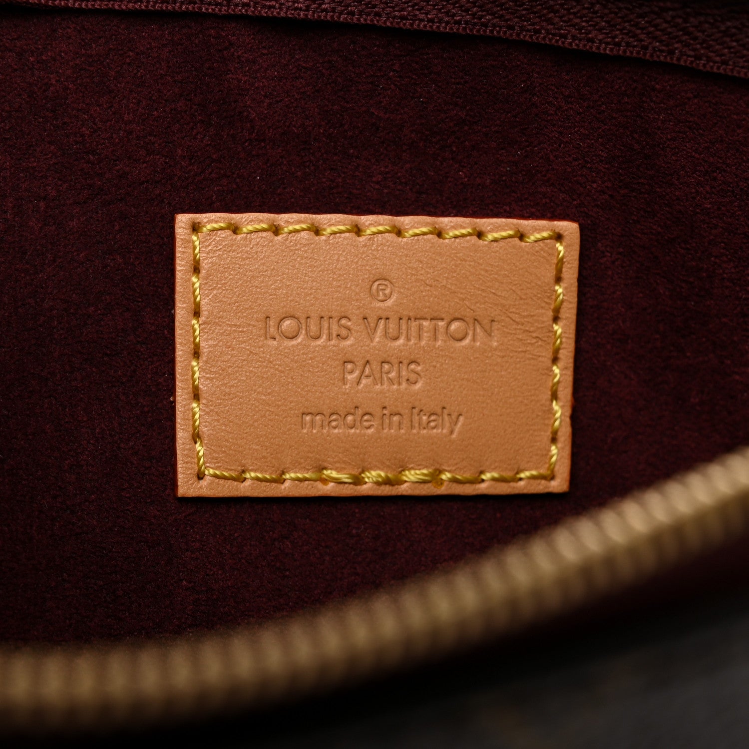 Louis Vuitton Monogram CarryAll MM Pochette 6 of 6