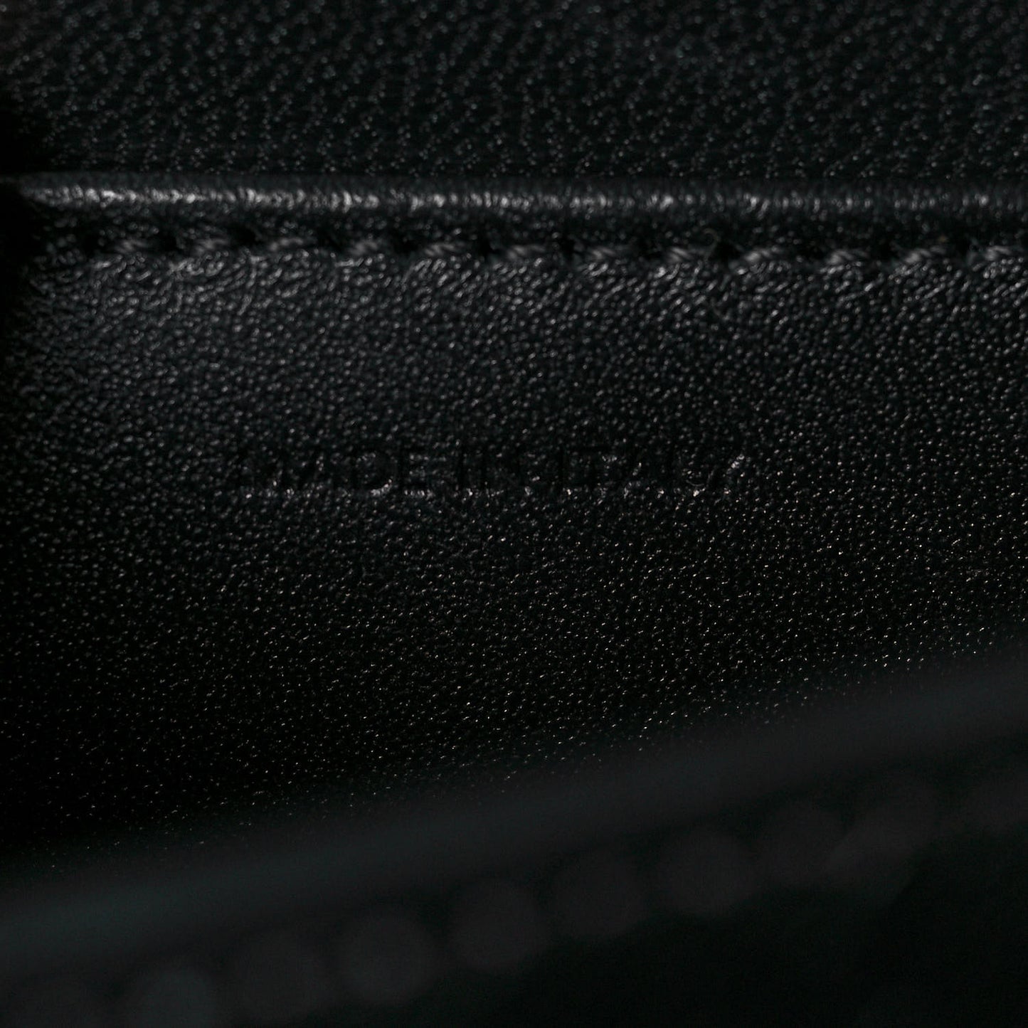 Box Calfskin Small Classic Box Flap Bag Black