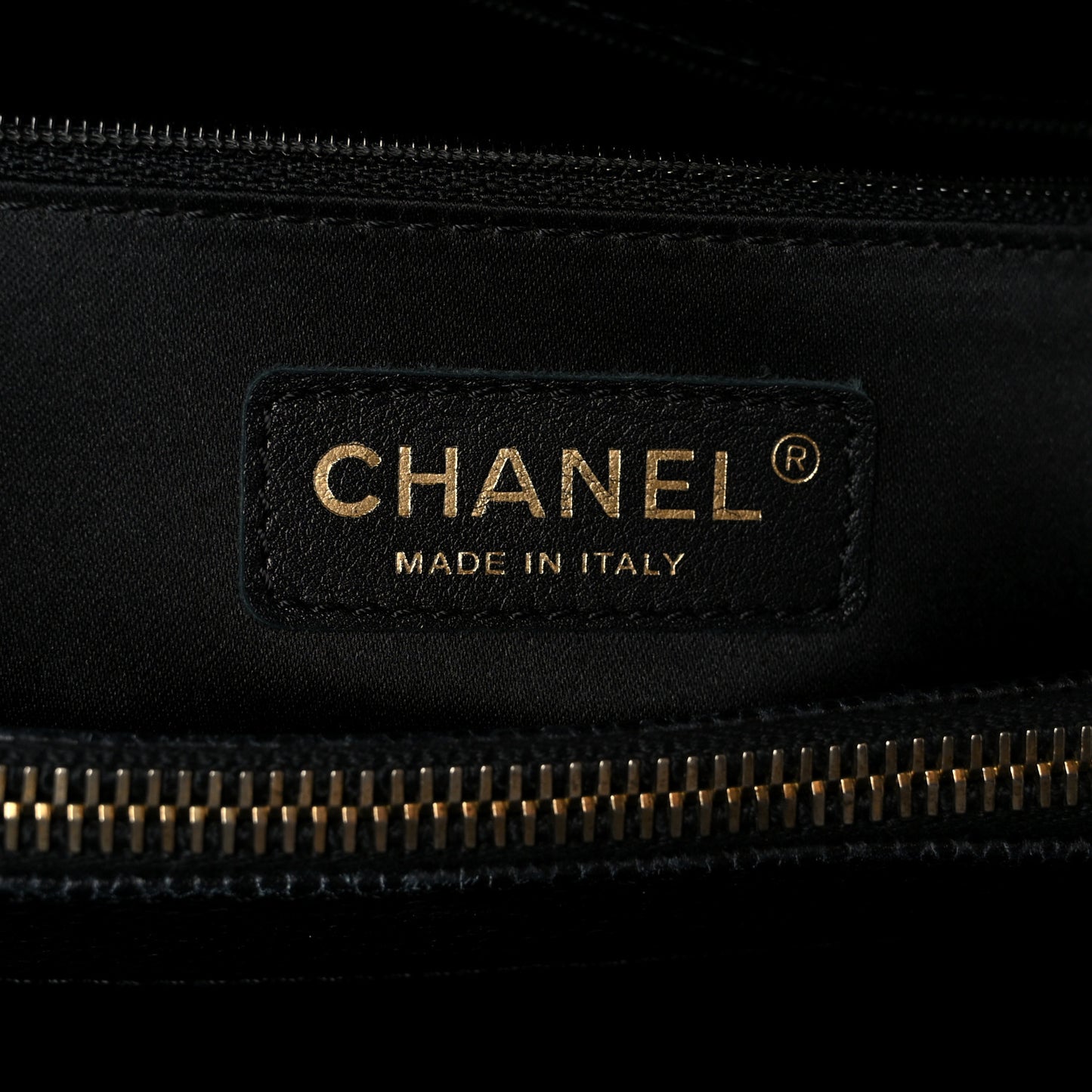 Caviar Quilted Grand Shopping Tote GST Black
