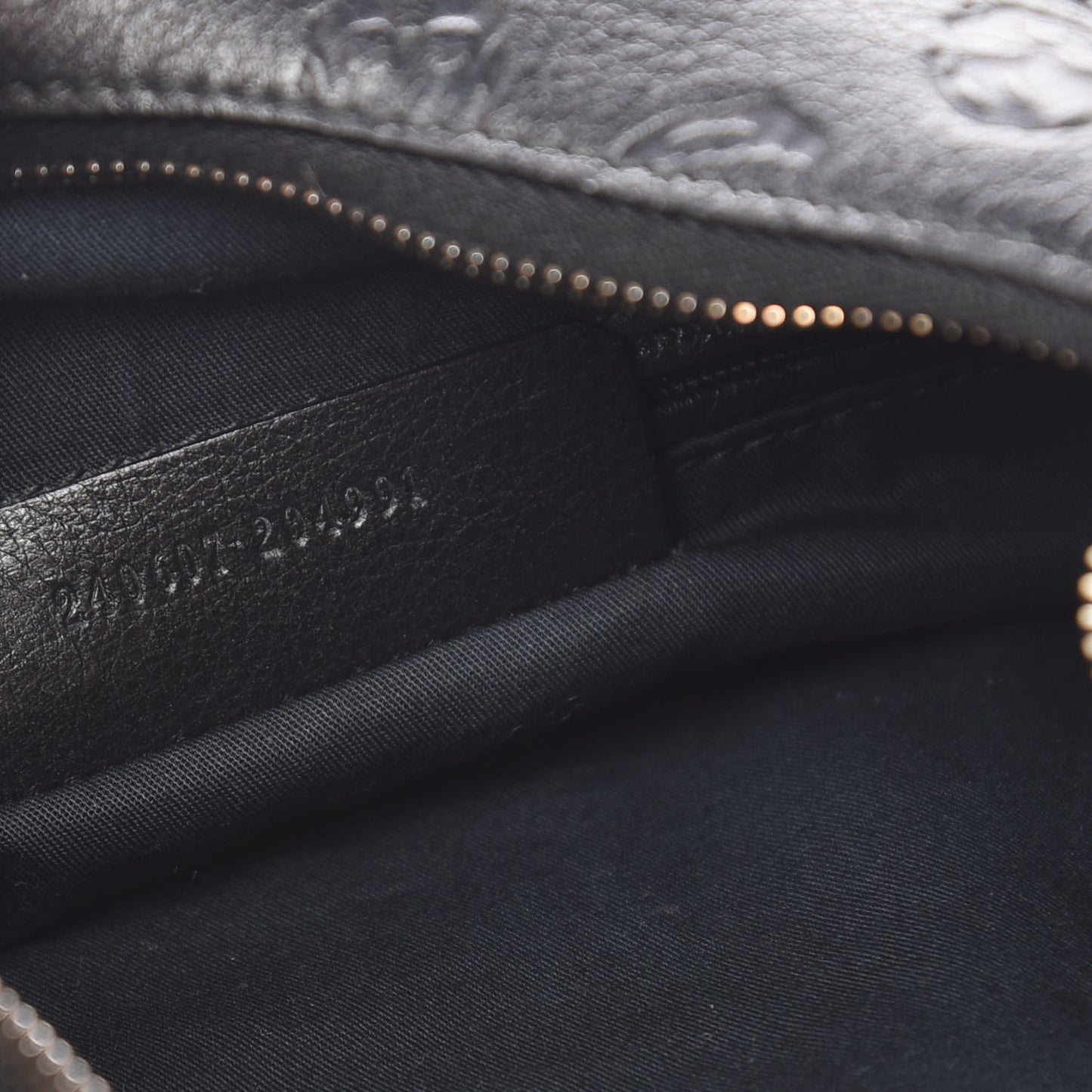 Calfskin Skull Embossed De Manta Clutch Black