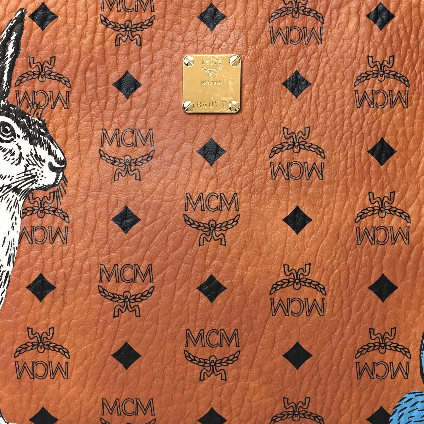 Visetos Rabbit Crossbody Pouch Cognac