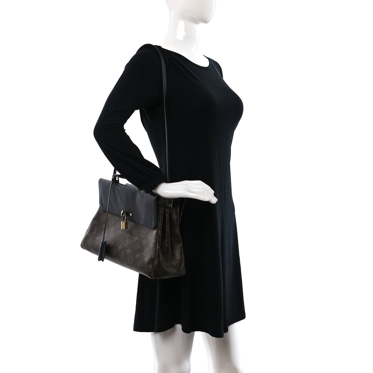 Monogram Venus Black