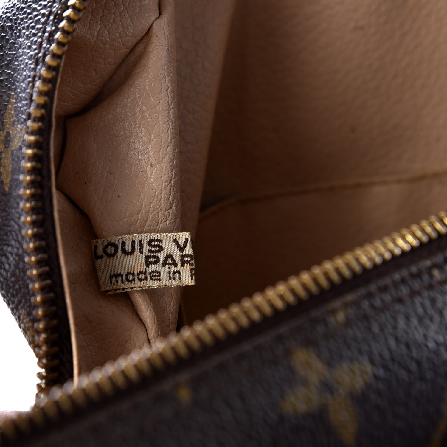 Louis Vuitton Monogram Trousse Toilette 28 7 of 8