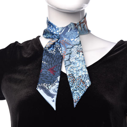 Hermes Silk Dans un Jardin Anglais Twilly Ciel Marine Brun 2 of 5