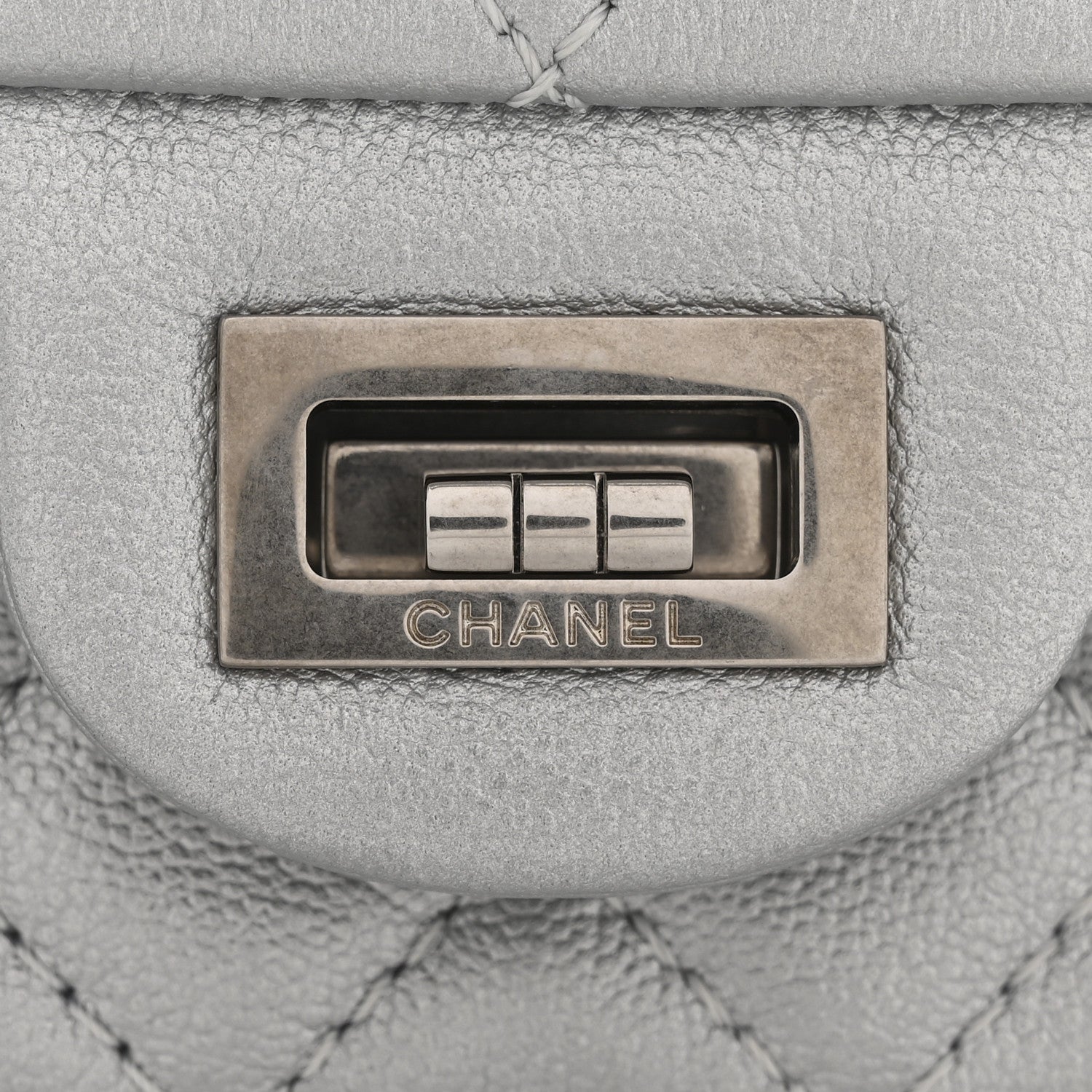 Chanel Metallic Grained Calfskin Quilted 2.55 Reissue Mini Flap Argent 11 of 11