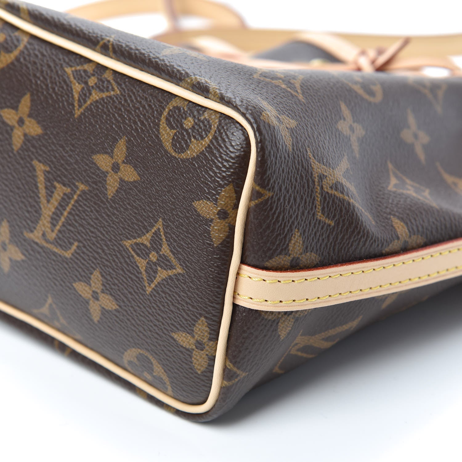 Louis Vuitton Monogram Nano Noe 10 of 10