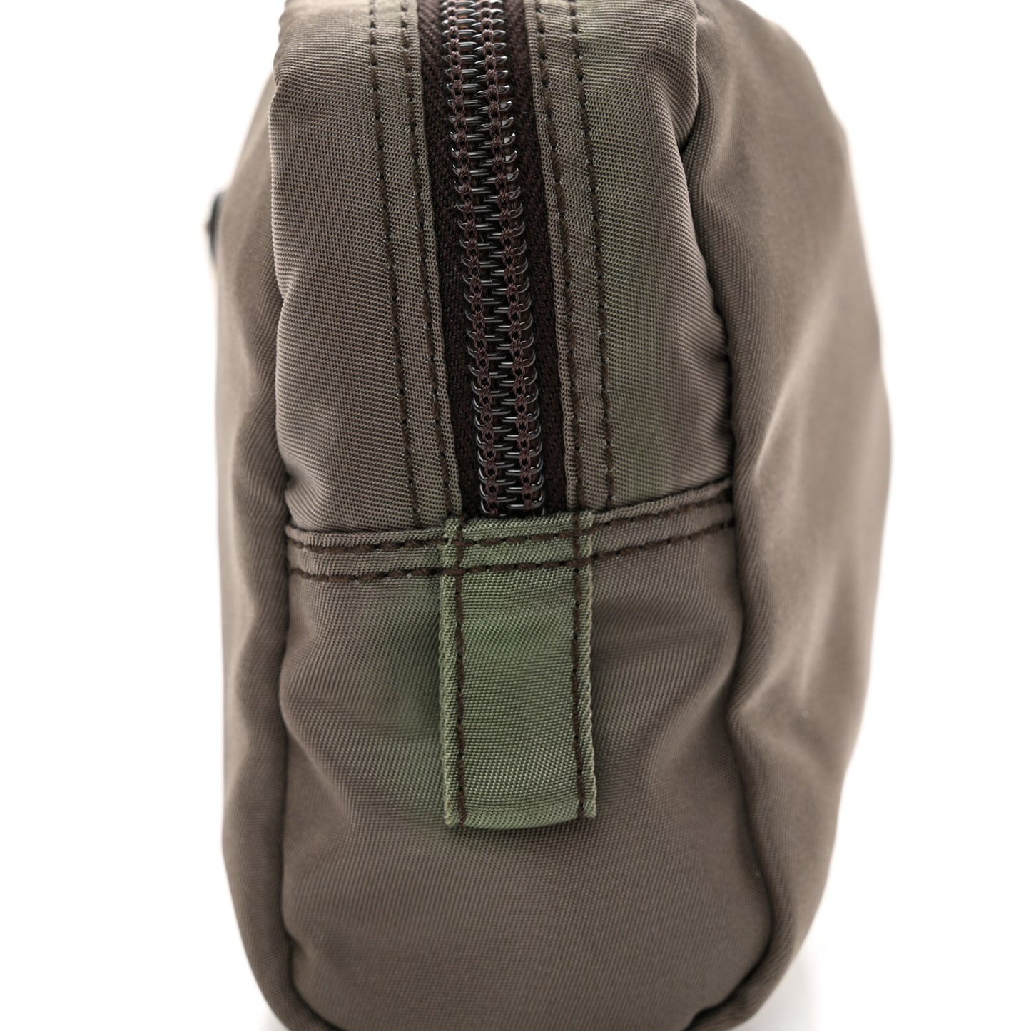 Tessuto Nylon Vela Cosmetic Pouch Fumo