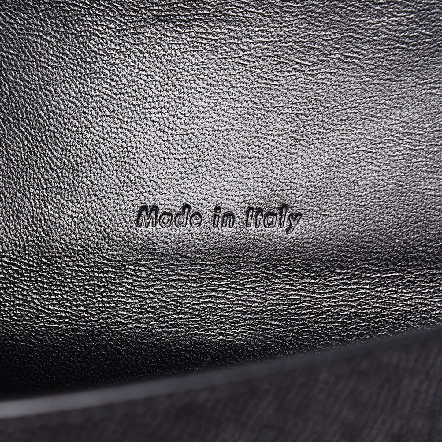 Grained Calfskin Compact Trotteur Black