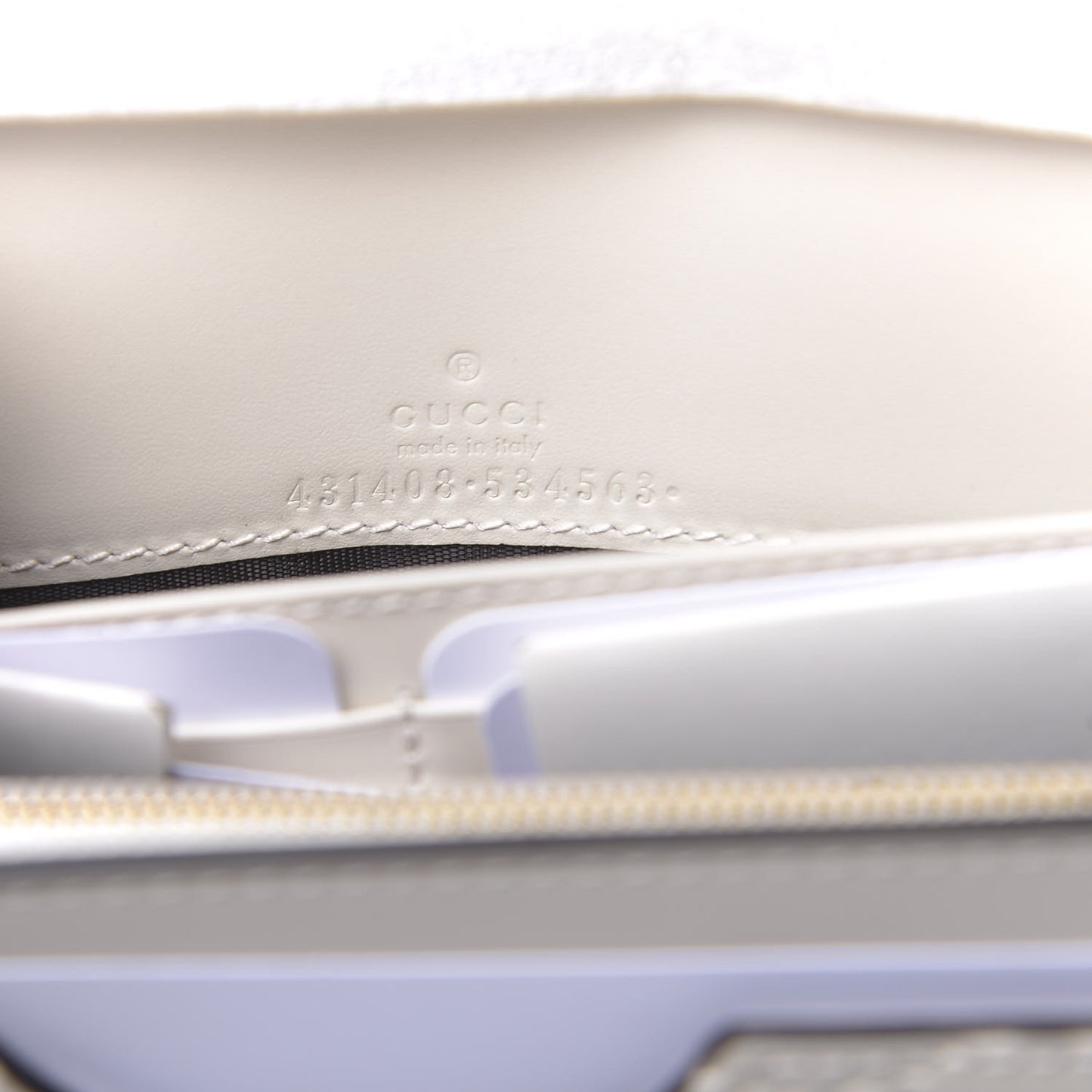 Guccissima Bow Chain Wallet White