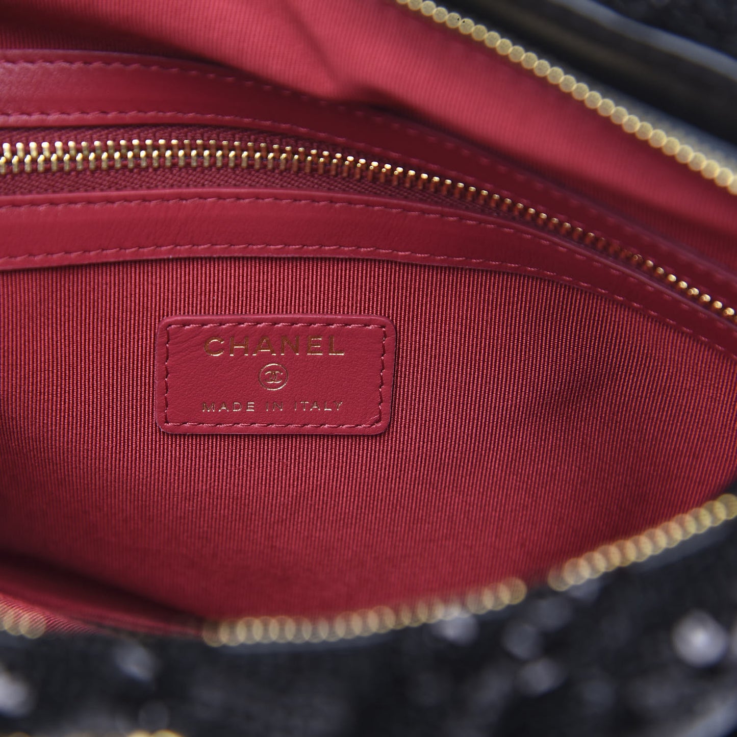 Sequins Quilted Large Chanel 19 Pouch Black