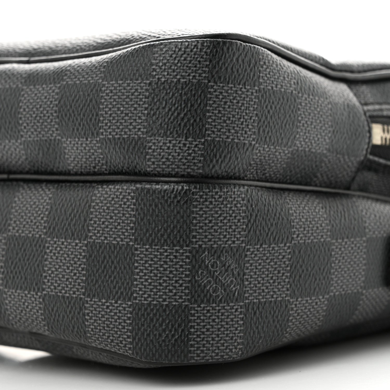 Louis Vuitton Damier Graphite Rem Bag 10 of 10