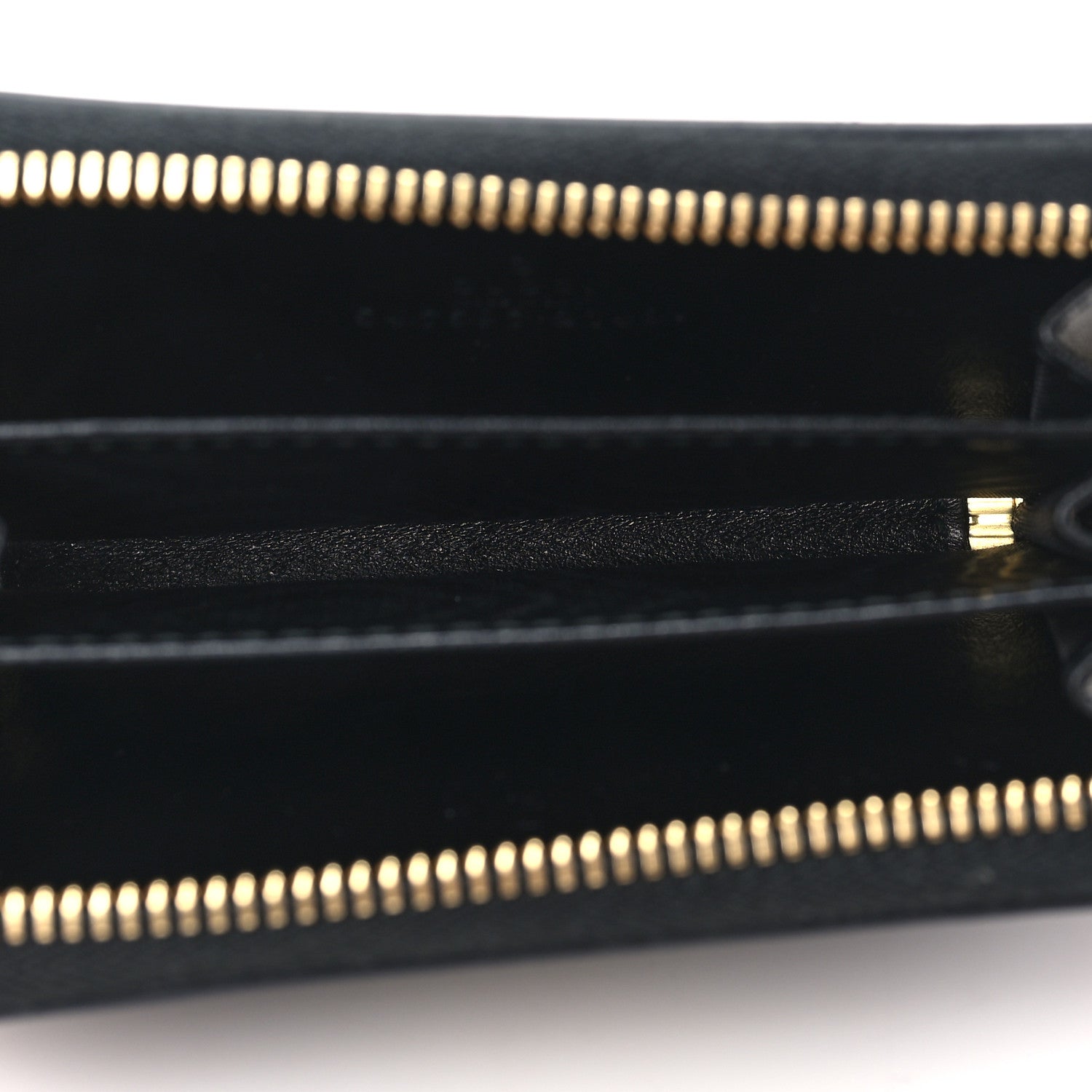Gucci Plutone Calfskin Logo Zip Around Card Case Black 5 of 6